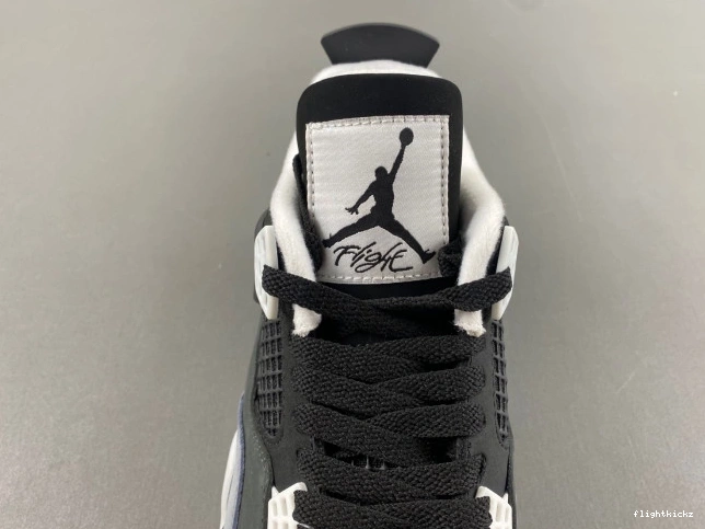 4 Air FQ8138-002 Jordan Fear 1102